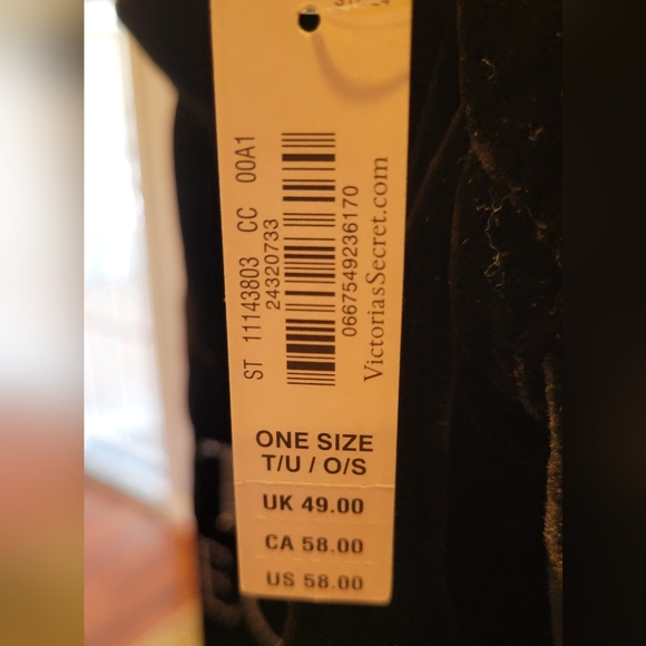 Victoria's Secret Black Tote Elegant and Spacious - Picture 3 of 8